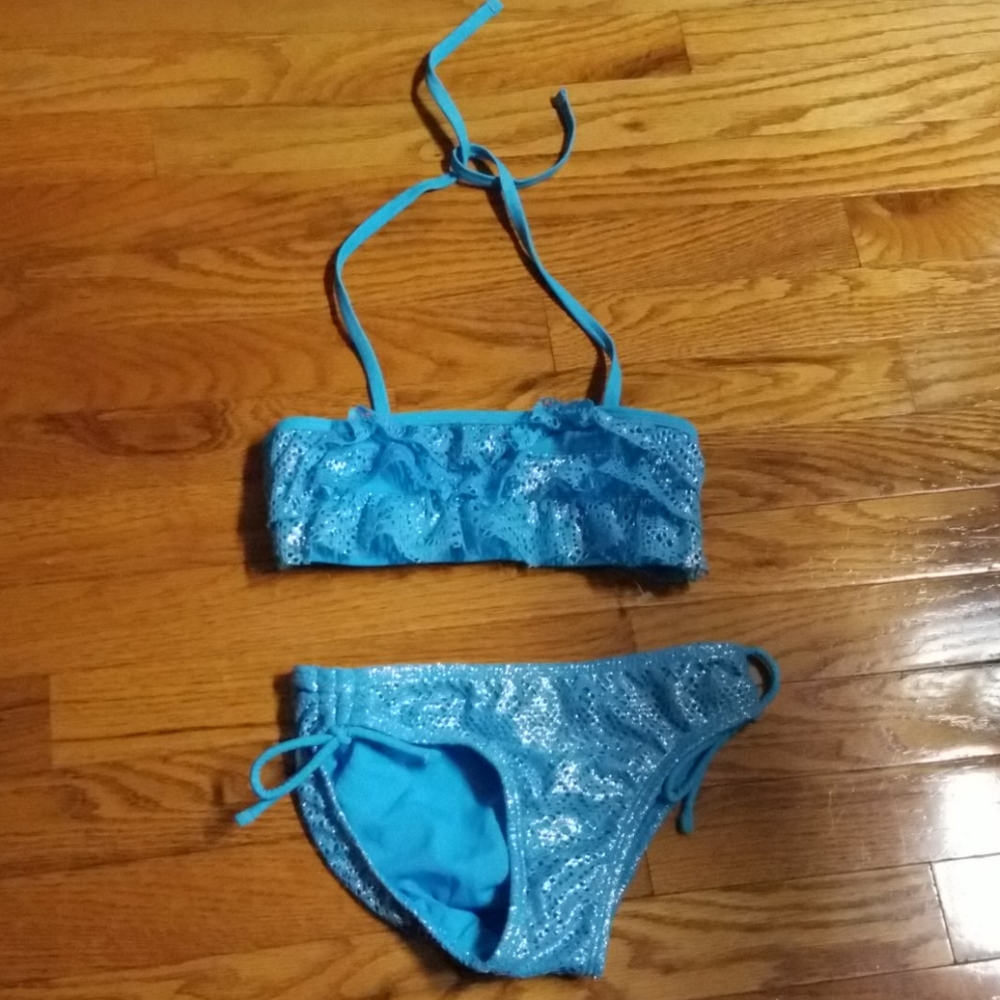 Girls two-piece bathing suit